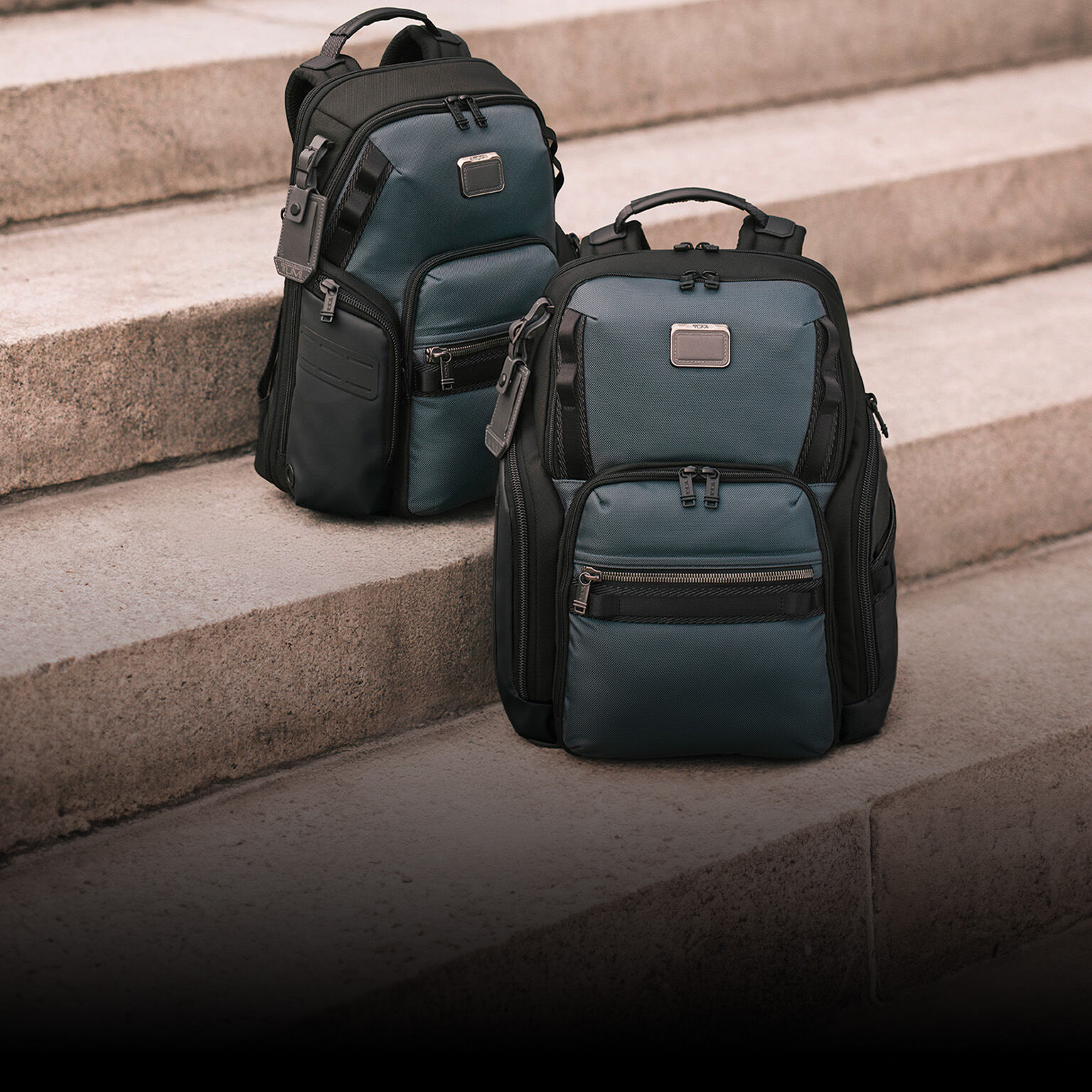 Luggage, Messenger Bags, Totes, Duffles & Backpacks
